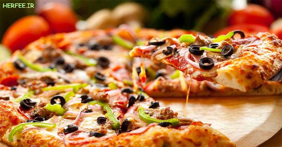 پیتزا - دوازده خوراکی که باعث مشکلات قلبی می‌شوند کدامند؟